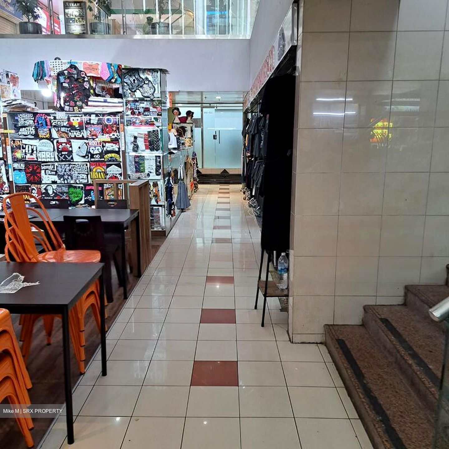 Peninsula Shopping Complex (D6), Retail #511447491